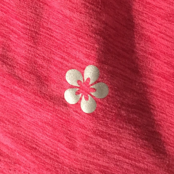 🦋 TUFF ATHLETICS activewear hoodie w/ thumb holes - Picture 4 of 6